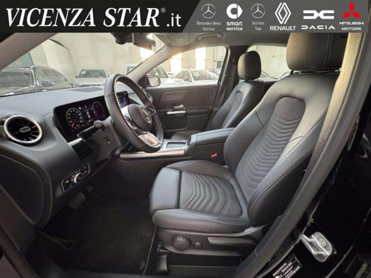 Mercedes-Benz GLA SUV 180 d Progressive Advanced auto (6)