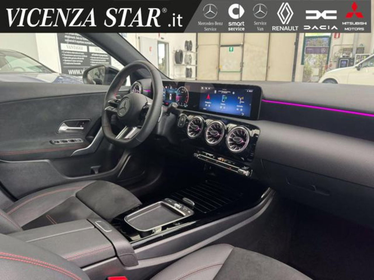 Mercedes-Benz Classe A 200 d AMG Line Premium Plus auto (9)