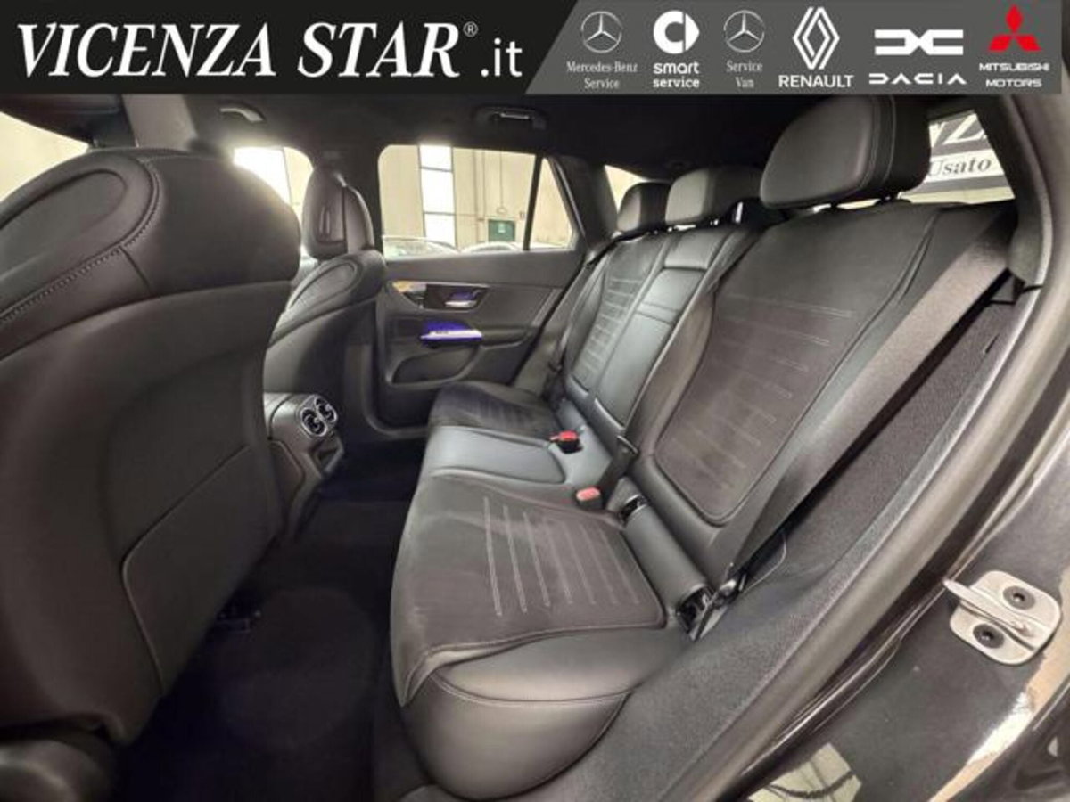 Mercedes-Benz GLC 220 d 4Matic Mild Hybrid AMG Premium Plus (8)