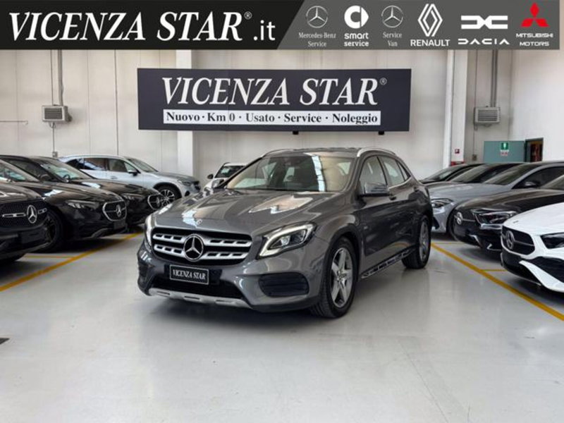 Mercedes-Benz GLA SUV 200 Premium