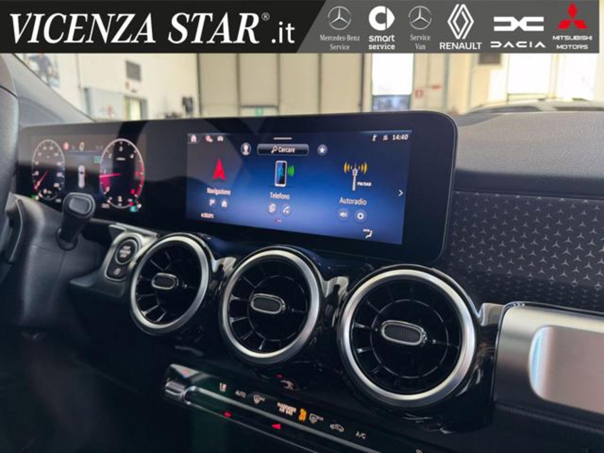 Mercedes-Benz GLB 180 d Automatic Sport (12)