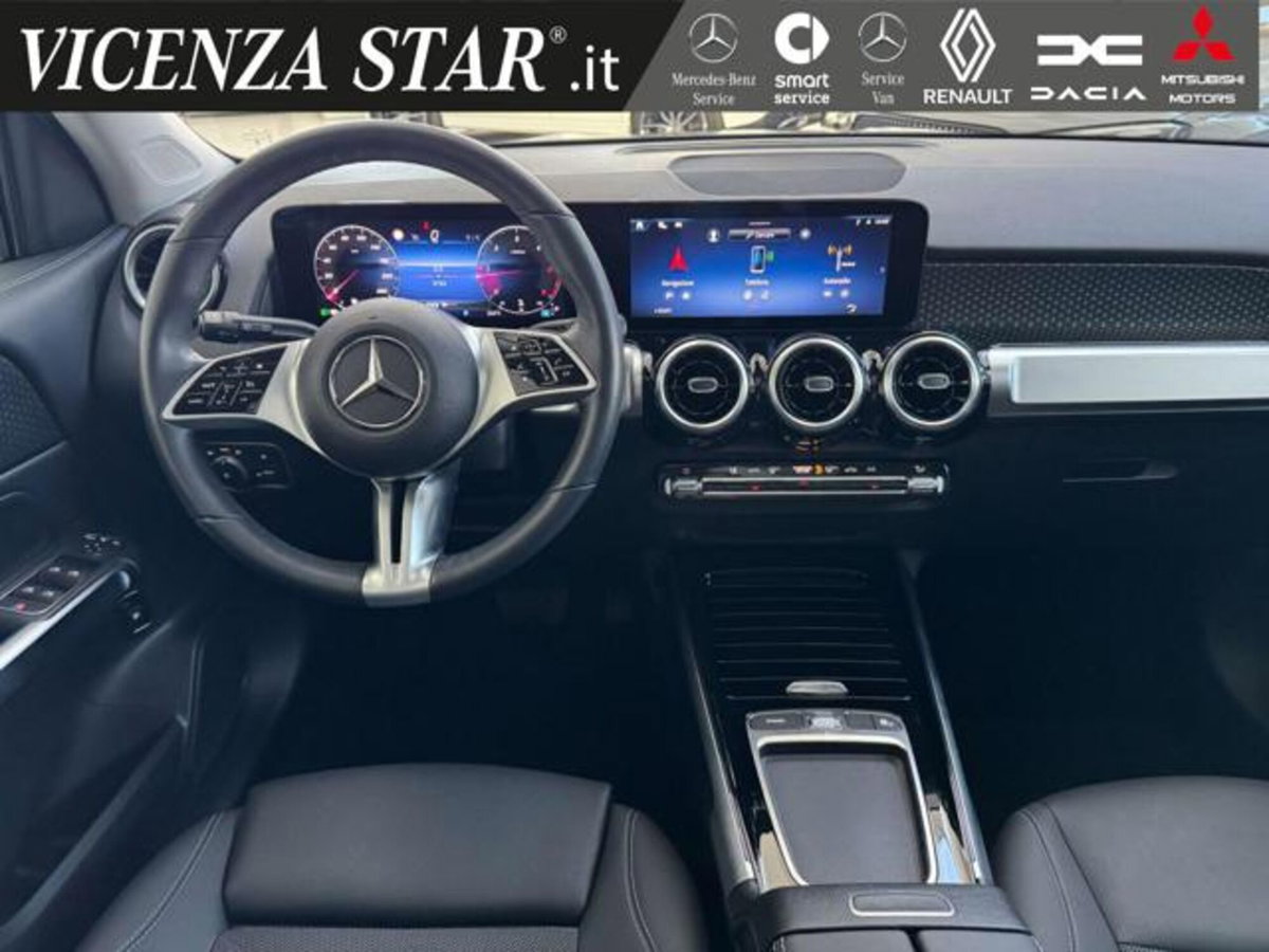 Mercedes-Benz GLB 180 d Automatic Sport (9)