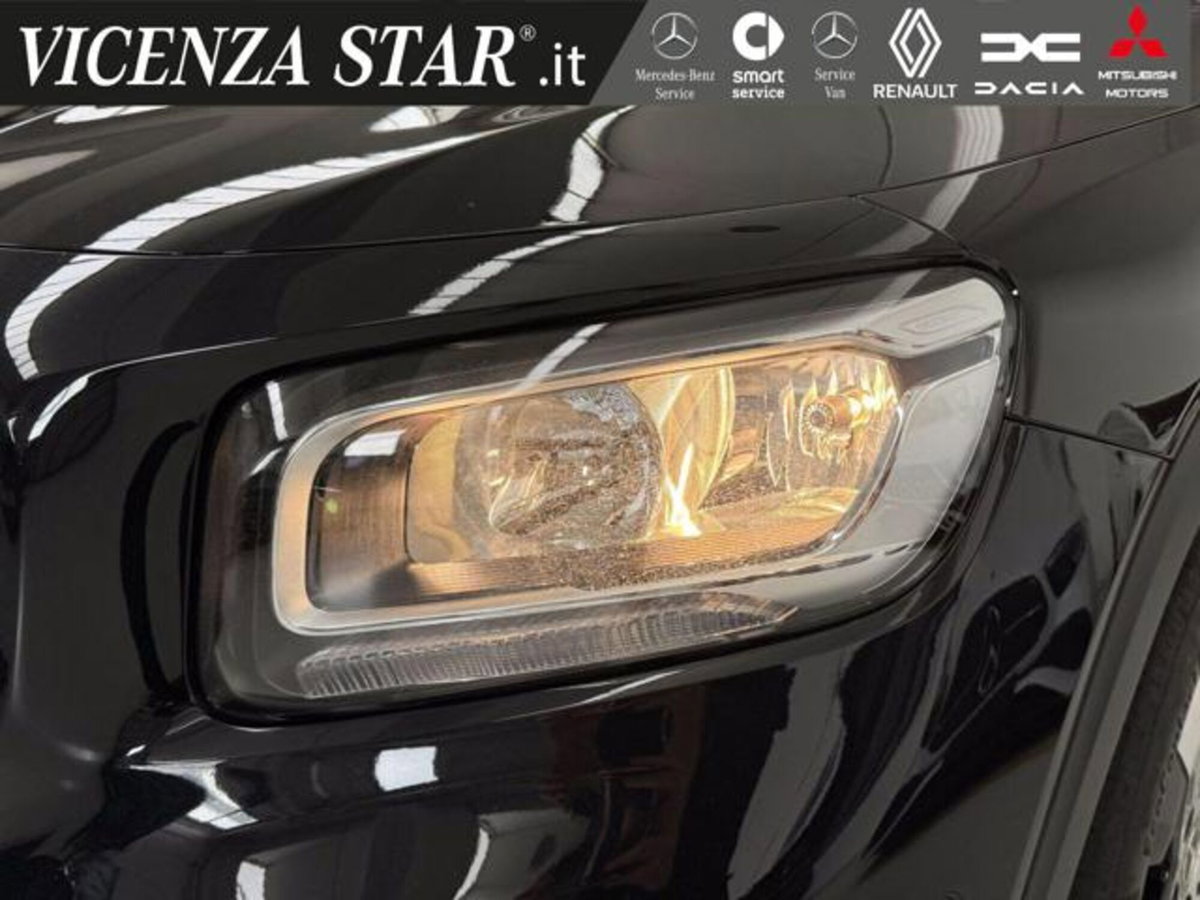 Mercedes-Benz GLB 180 d Automatic Sport (2)