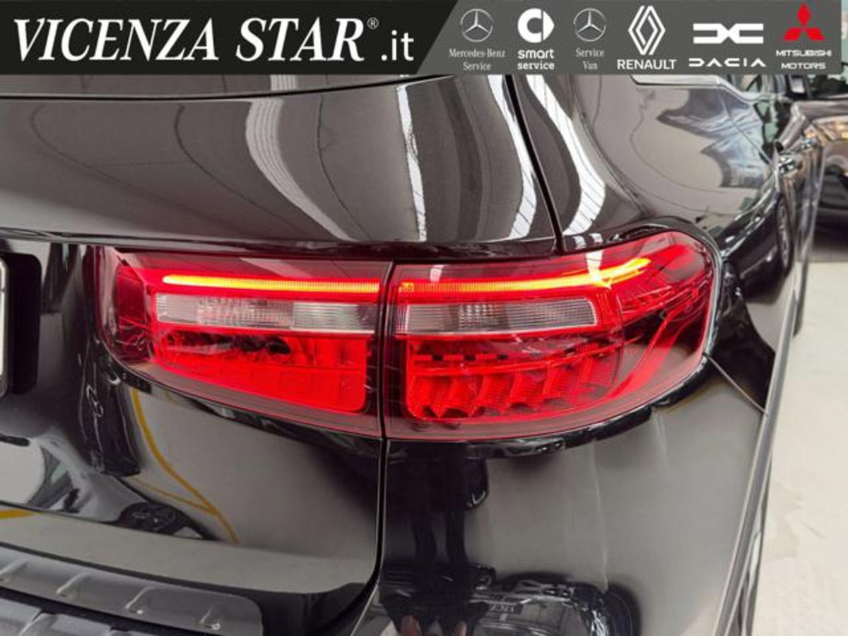 Mercedes-Benz GLB 180 d Automatic Sport (4)