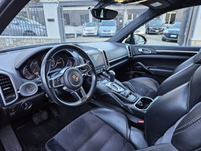 Porsche Cayenne 3.0 Diesel (6)