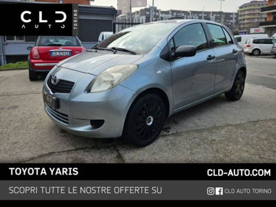 Toyota Yaris 1.0 5 porte usata