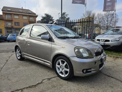 Toyota Yaris 16V cat 3 porte T Sport (2)