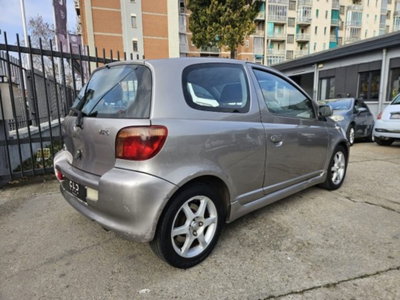 Toyota Yaris 16V cat 3 porte T Sport (3)