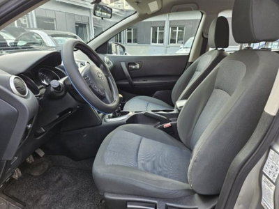 Nissan Qashqai 1.5 dCi DPF Acenta (6)