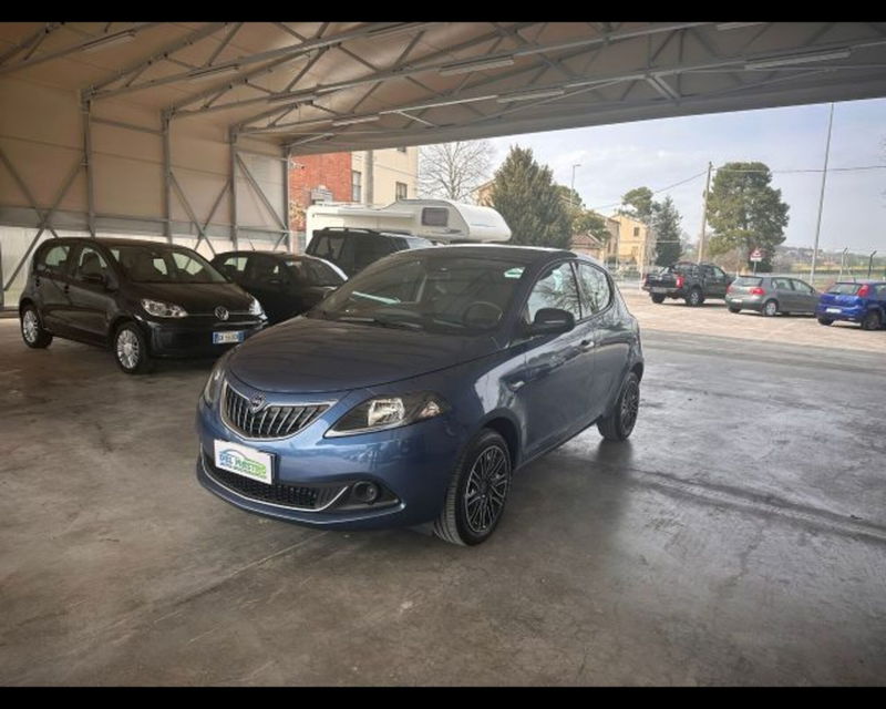 Lancia Ypsilon 1.0 FireFly 5 porte S&S Hybrid Silver Plus