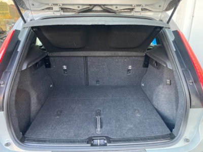 Volvo XC40 T2 Essential N1 (18)
