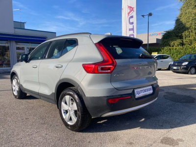 Volvo XC40 T2 Essential N1 (2)