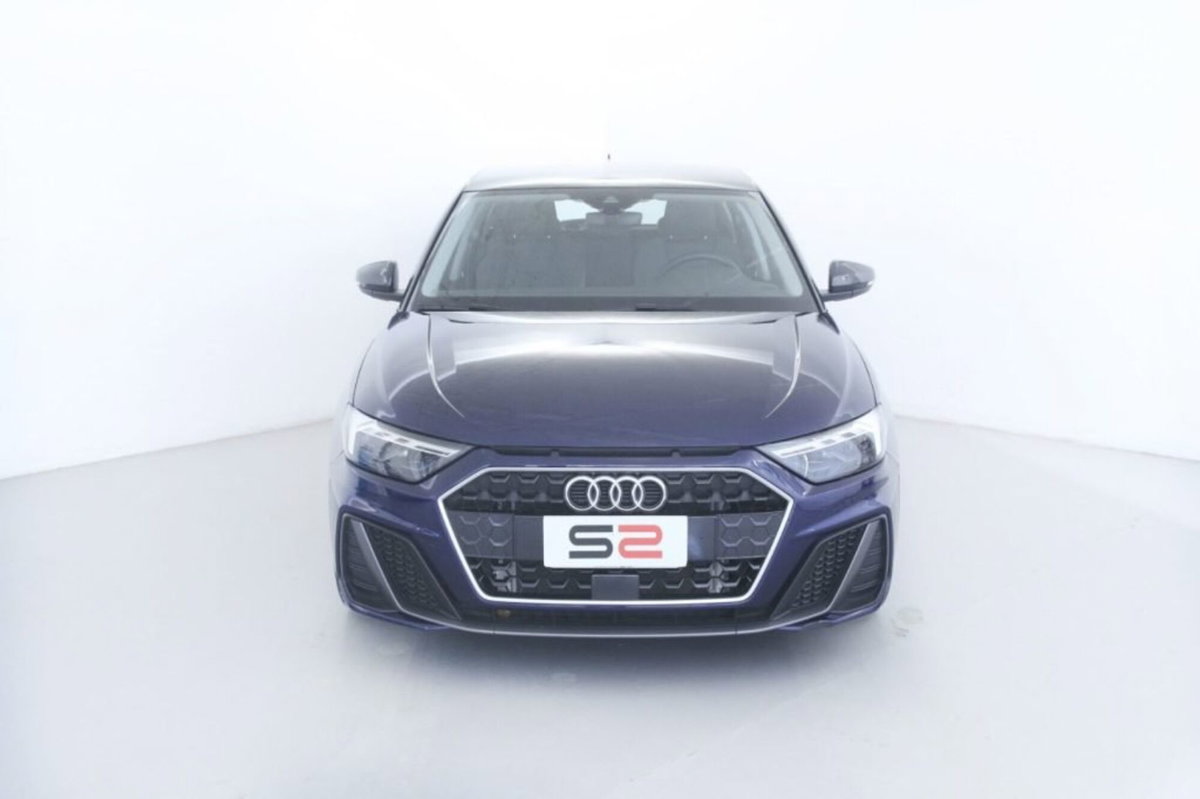 Audi A1 Sportback 30 TFSI S line edition (2)