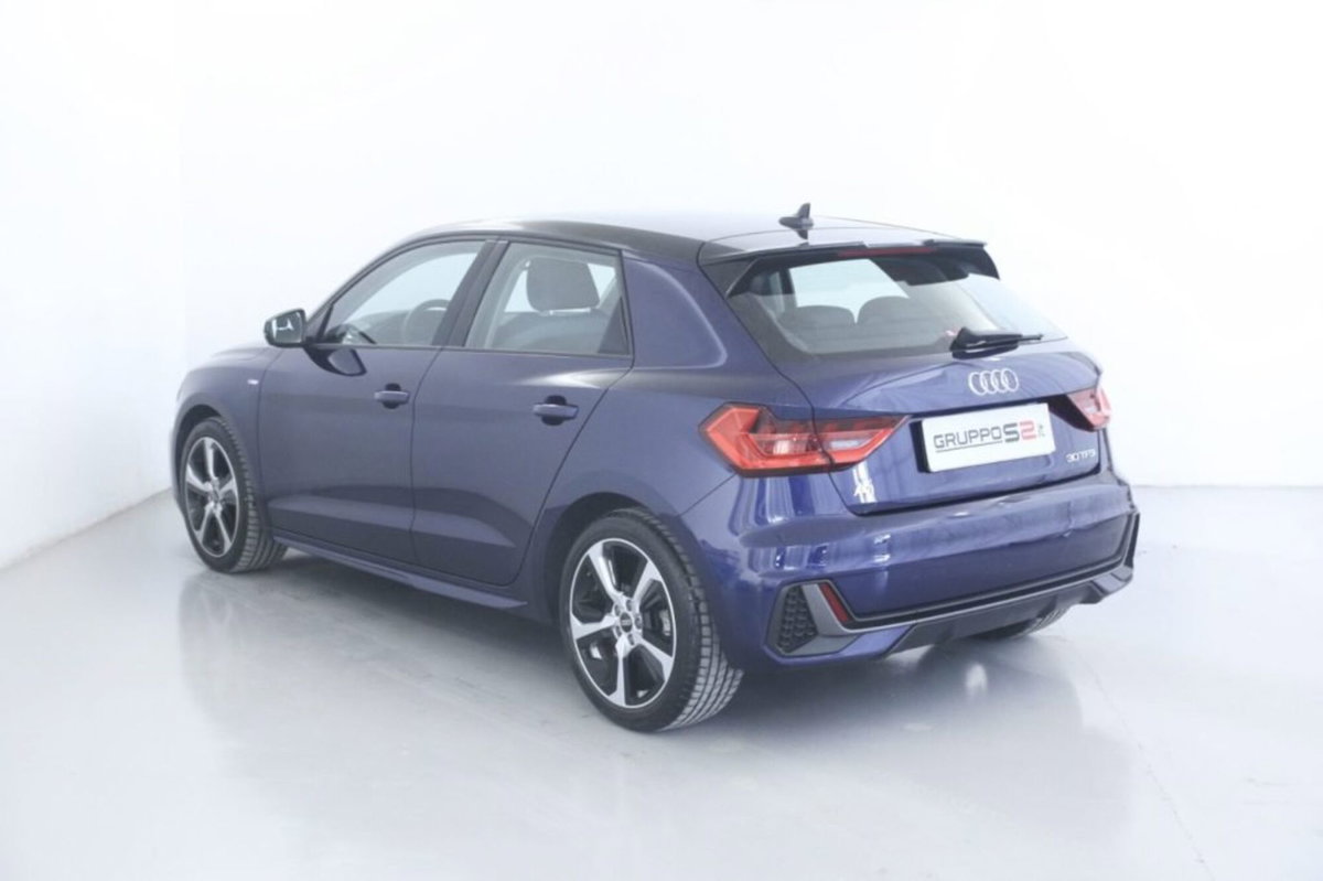 Audi A1 Sportback 30 TFSI S line edition (6)