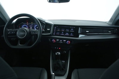 Audi A1 Sportback 30 TFSI S line edition (9)