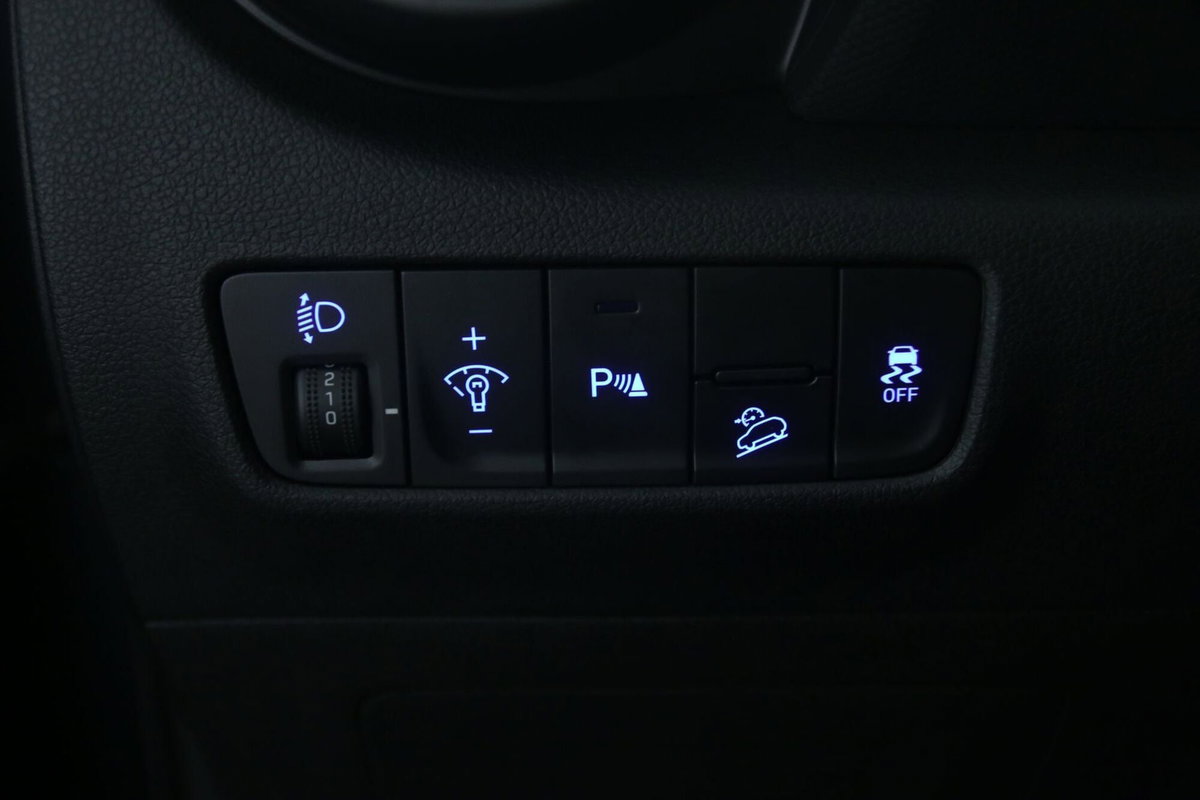 Hyundai Kona 1.0 T-GDI Hybrid 48V iMT XLine (20)