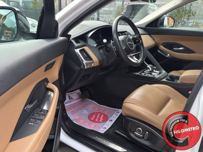 Jaguar E-Pace 2.0D I4 163 CV (15)