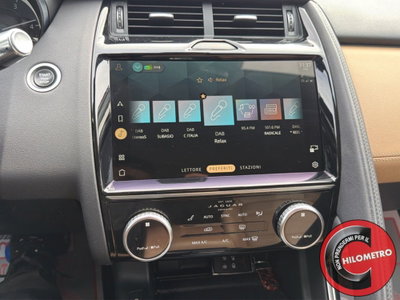 Jaguar E-Pace 2.0D I4 163 CV (19)