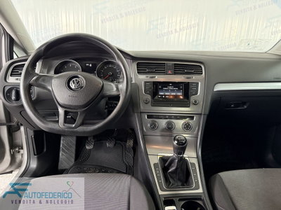 Volkswagen Golf 1.2 TSI 105 CV 5p. Trendline BlueMotion Technology (10)