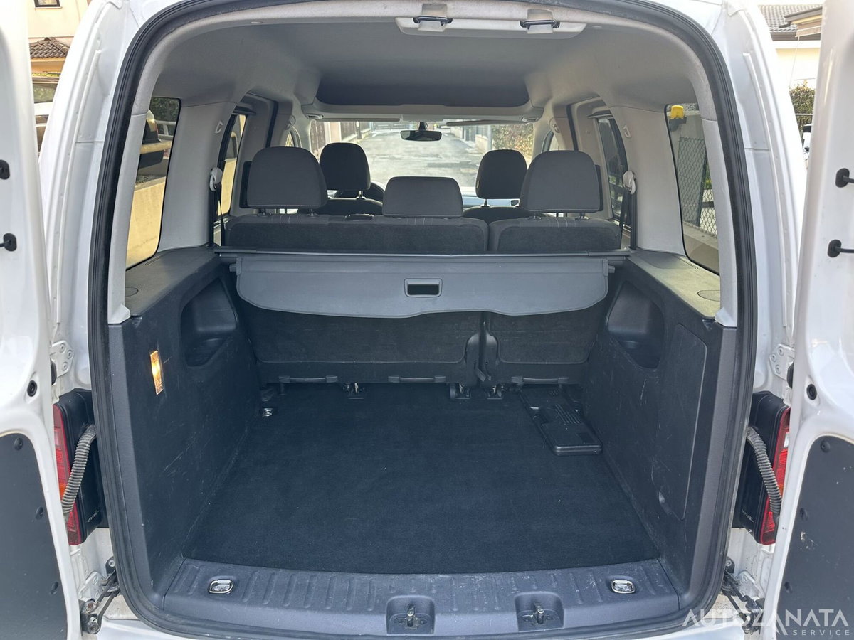 Volkswagen Caddy 2.0 TDI 122 CV 4MOTION Alltrack (12)