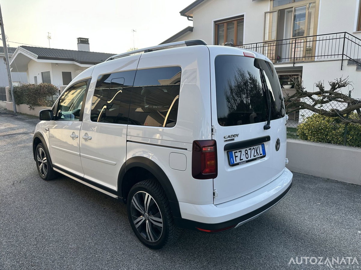Volkswagen Caddy 2.0 TDI 122 CV 4MOTION Alltrack (4)