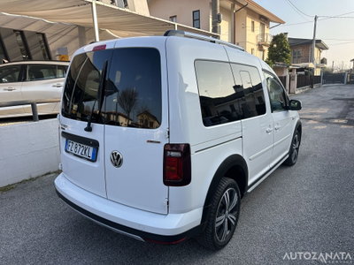 Volkswagen Caddy 2.0 TDI 122 CV 4MOTION Alltrack (5)