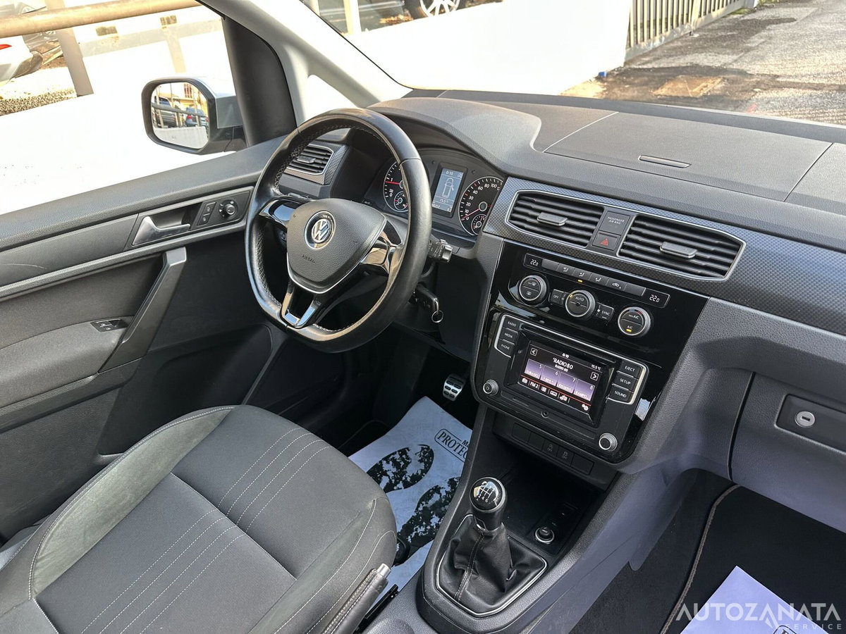Volkswagen Caddy 2.0 TDI 122 CV 4MOTION Alltrack (9)