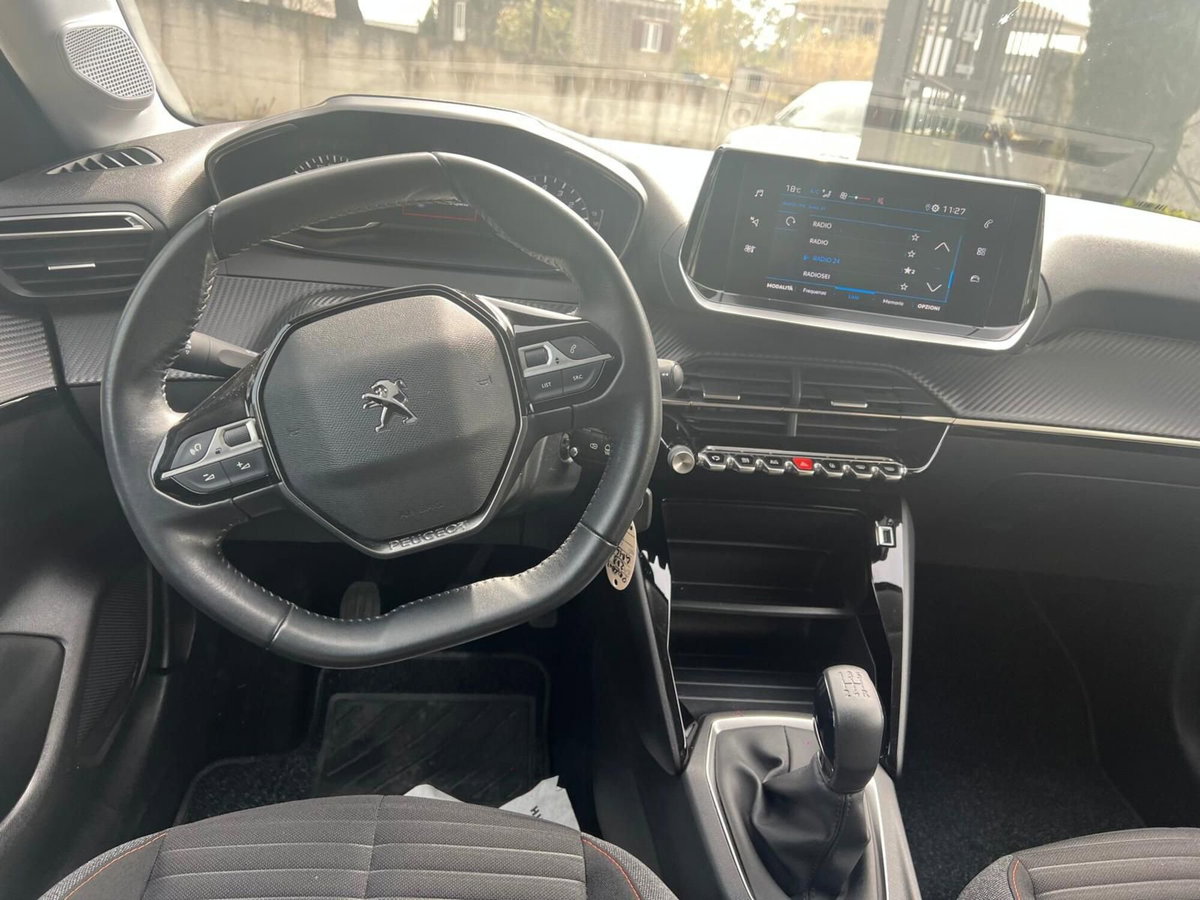 Peugeot 208 PureTech 75 Stop&Start 5 porte Active (10)