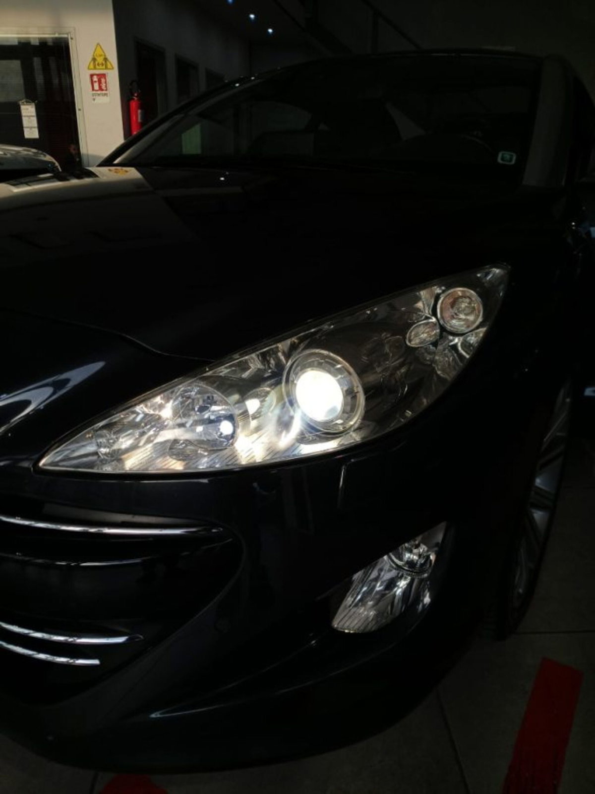 Peugeot RCZ 2.0 HDi 163CV (18)