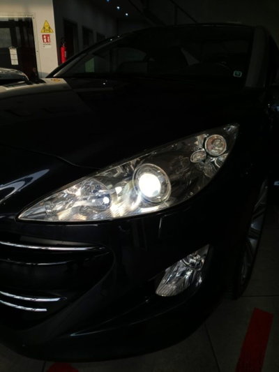 Peugeot RCZ 2.0 HDi 163CV (18)