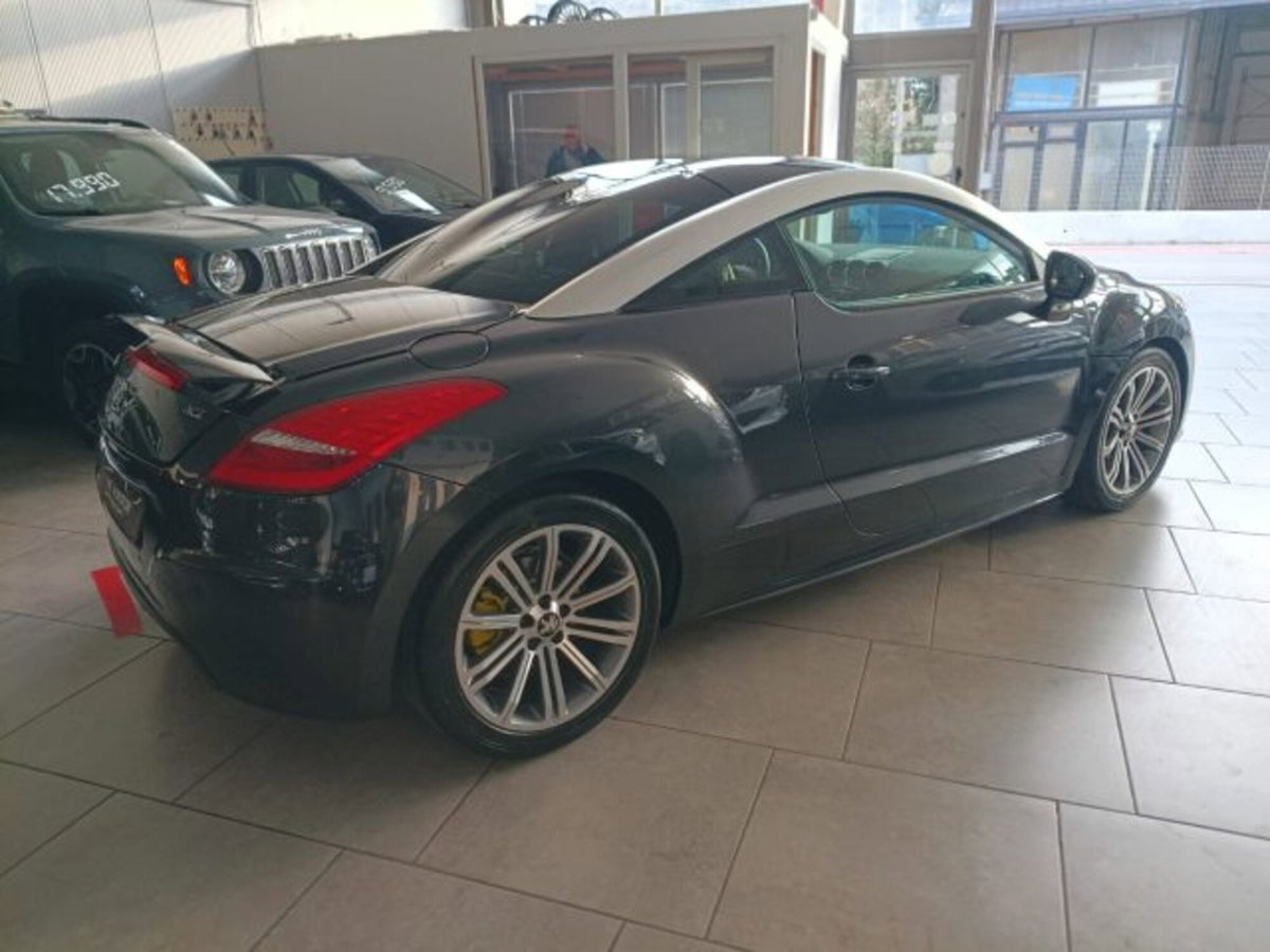 Peugeot RCZ 2.0 HDi 163CV (4)