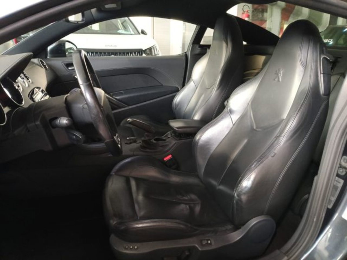 Peugeot RCZ 2.0 HDi 163CV (7)