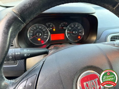 Fiat Grande Punto 1.3 MJT 90 CV 3 porte Dynamic (8)