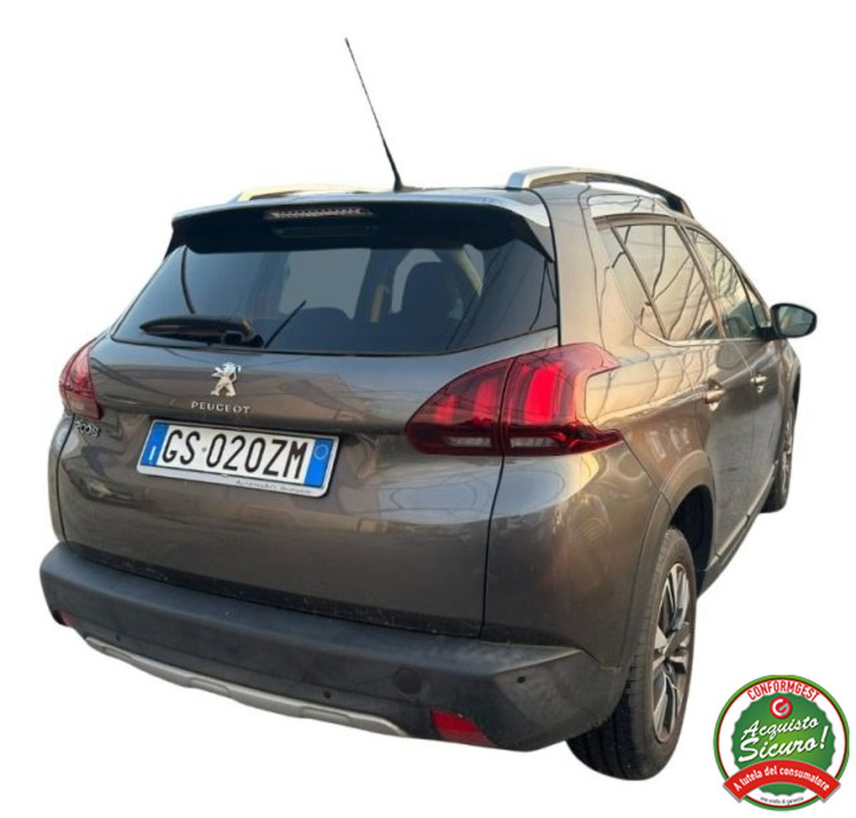 Peugeot 2008 Turbo 110 S&S Black Matt (3)