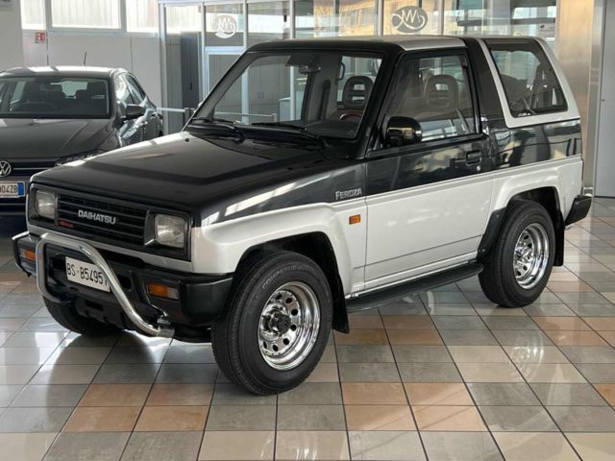 Daihatsu Feroza 1.6i cat Resin-top DX