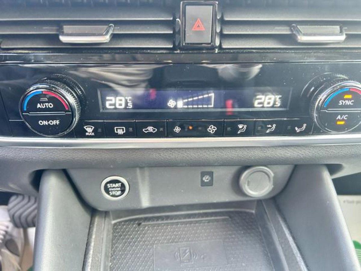 Nissan Qashqai 1.3 mhev N-Connecta 4wd 158cv xtronic (17)