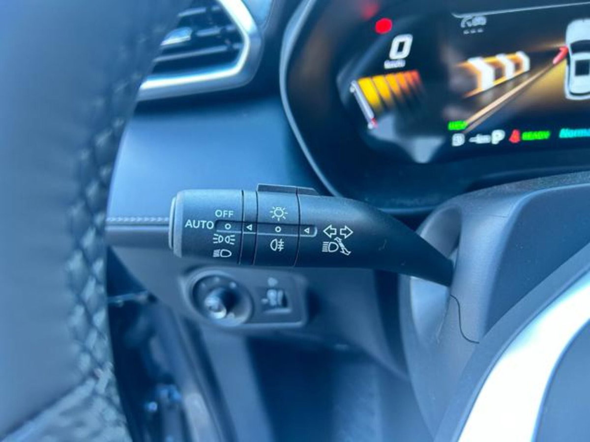 Mg ZS 1.5 hybrid+ Luxury auto (17)