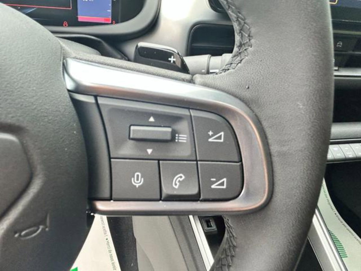 Jeep Avenger 1.2 turbo Summit fwd 100cv (14)