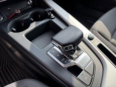 Audi A4 Allroad 40 TDI 190 CV S tronic Identity Contrast (11)