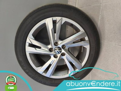 Volkswagen Taigo 1.5 tsi R-Line 150cv dsg (4)