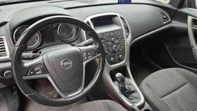 Opel Astra Station Wagon 1.7 CDTI 110CV Sports Elective (7)