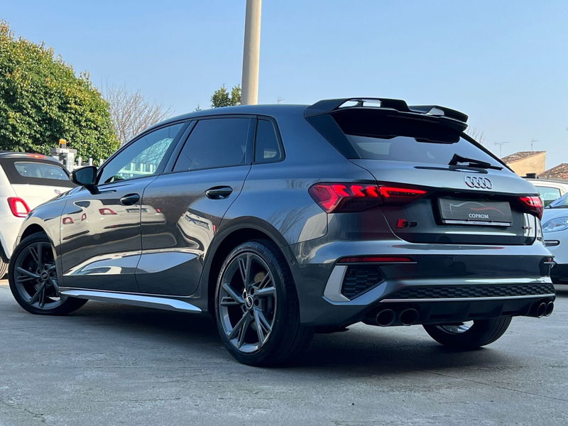 Audi A3 Sportback 40 TFSI quattro S tronic S line edition