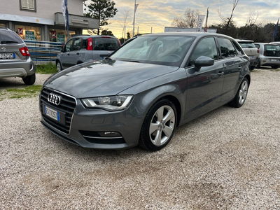 Audi A3 Sportback 1.6 TDI 105 CV CR S tronic Ambition usata