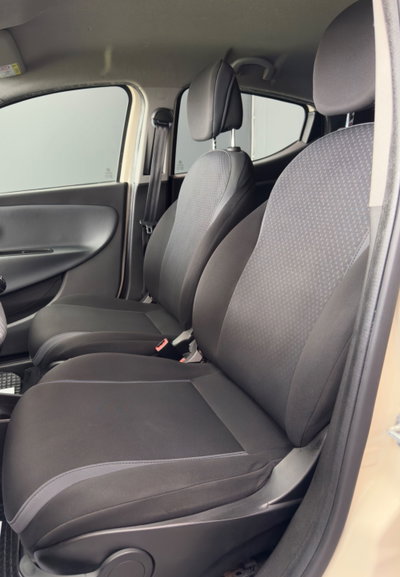 Lancia Ypsilon 1.3 MJT 16V 95 CV 5 porte S&S Platinum (13)