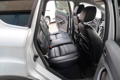 Ford Kuga 2.0 TDCi 163 CV 4WD Titanium DPF (9)