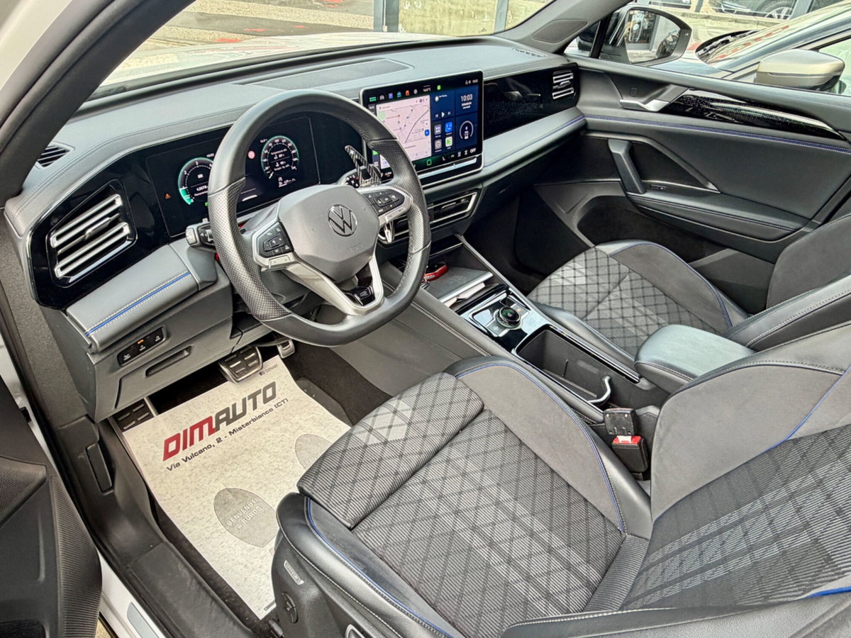 Volkswagen Tiguan Allspace 2.0 tdi R-Line 150cv dsg (2)