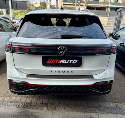 Volkswagen Tiguan Allspace 2.0 tdi R-Line 150cv dsg (8)