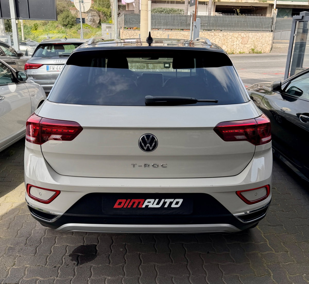Volkswagen T-Roc 1.0 TSI Style (7)