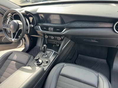 Alfa Romeo Stelvio Stelvio 2.2 Turbodiesel 210 CV AT8 Q4 Executive (11)