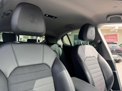 Alfa Romeo Stelvio Stelvio 2.2 Turbodiesel 210 CV AT8 Q4 Executive (14)
